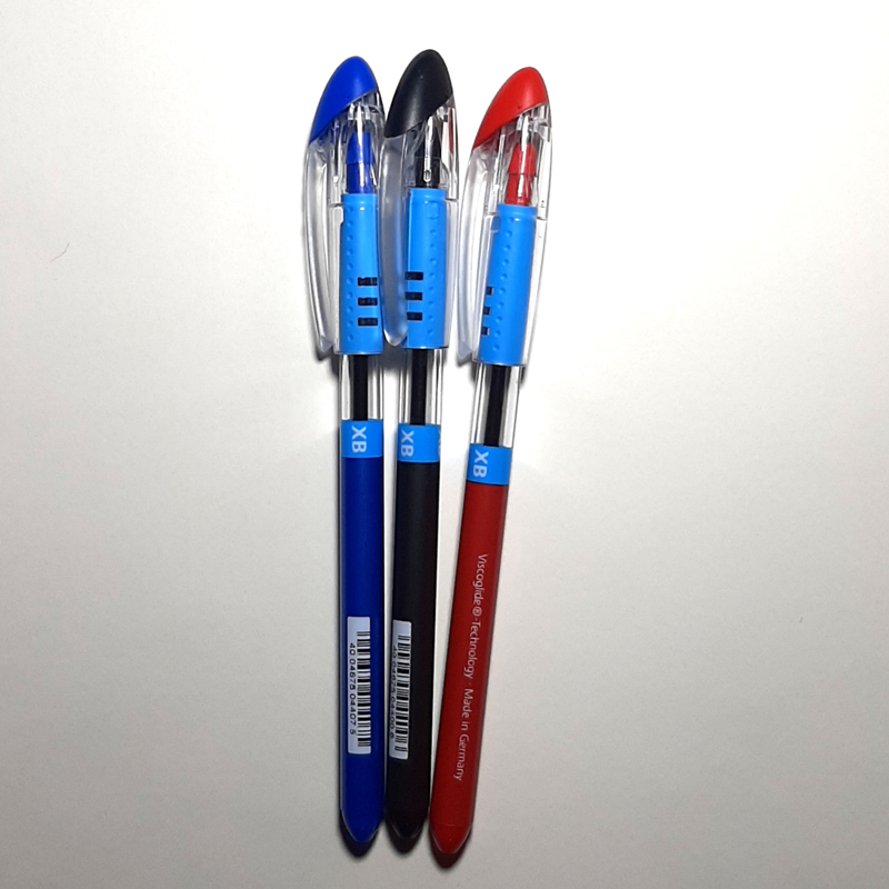 خودکار اشنایدر XB در 3رنگ آبی قرمز مشکی